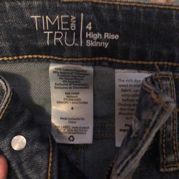 Time & Tru High Rise Skinny Jeans - Picture 3 of 6